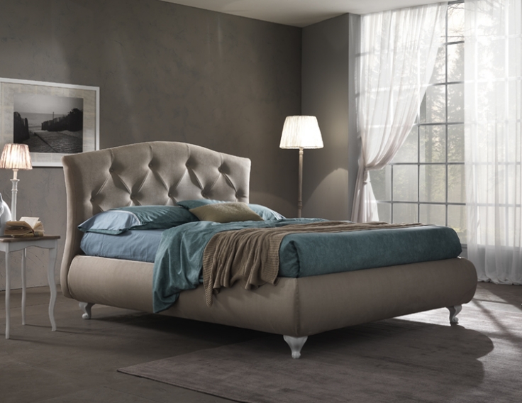 Letto imbottito ecopelle Kiev anche a misura letto qualunque misura